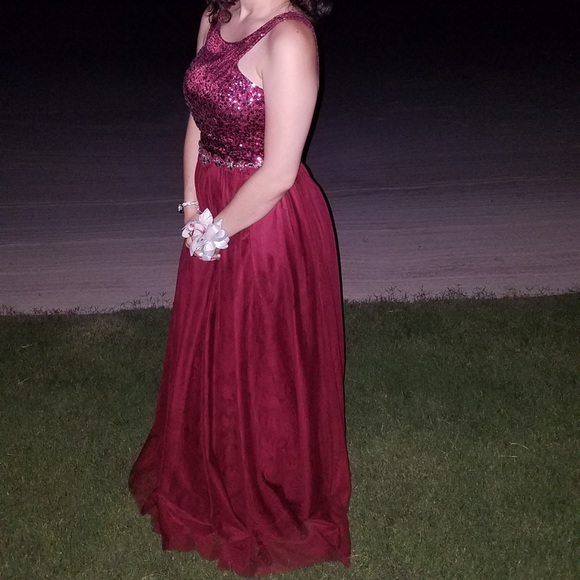 Prom/Ball Dress - Picture 2 of 2